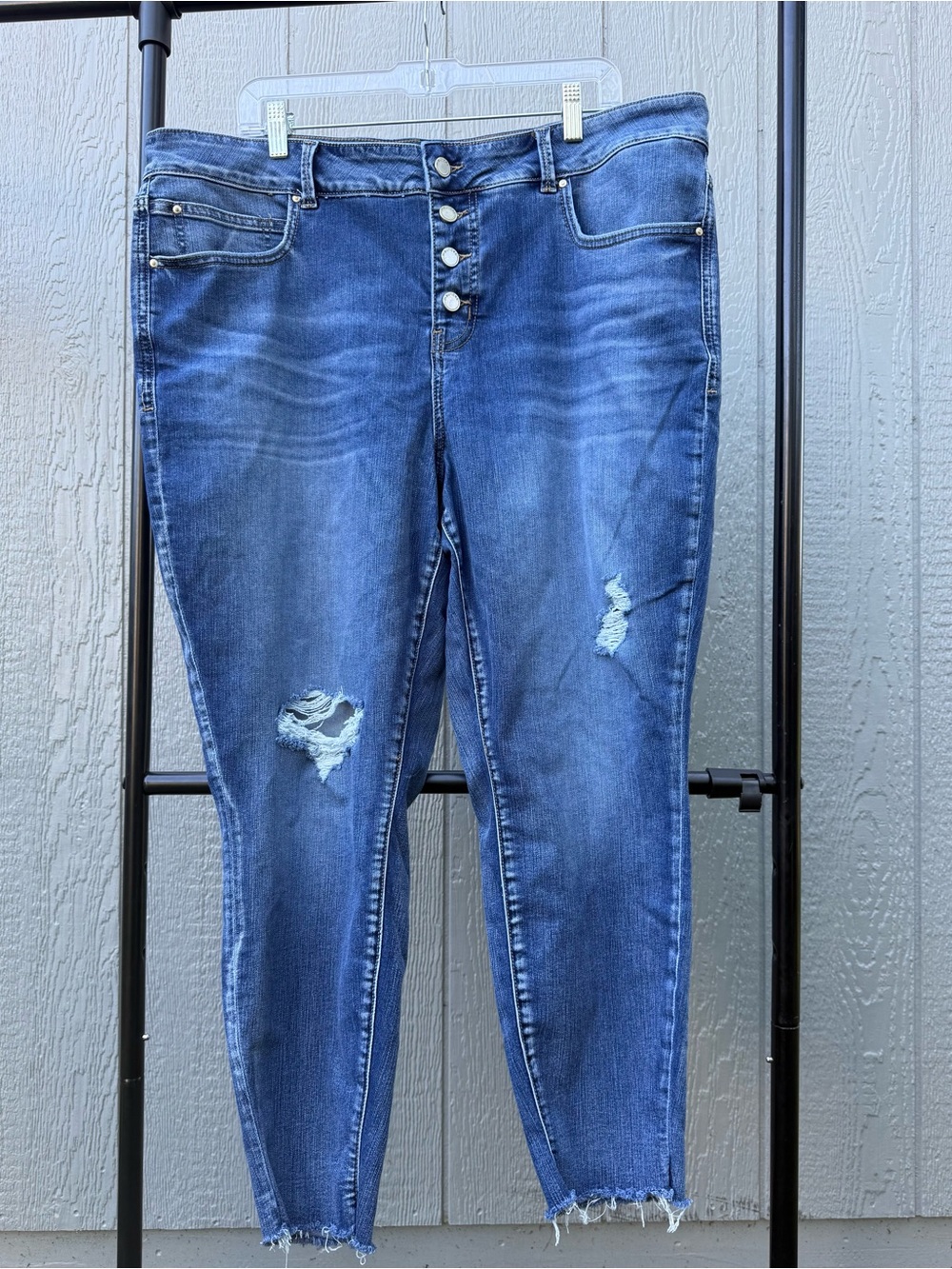 Maurice’s Distressed Hi-Rise Ever Flex Jeans size 20W